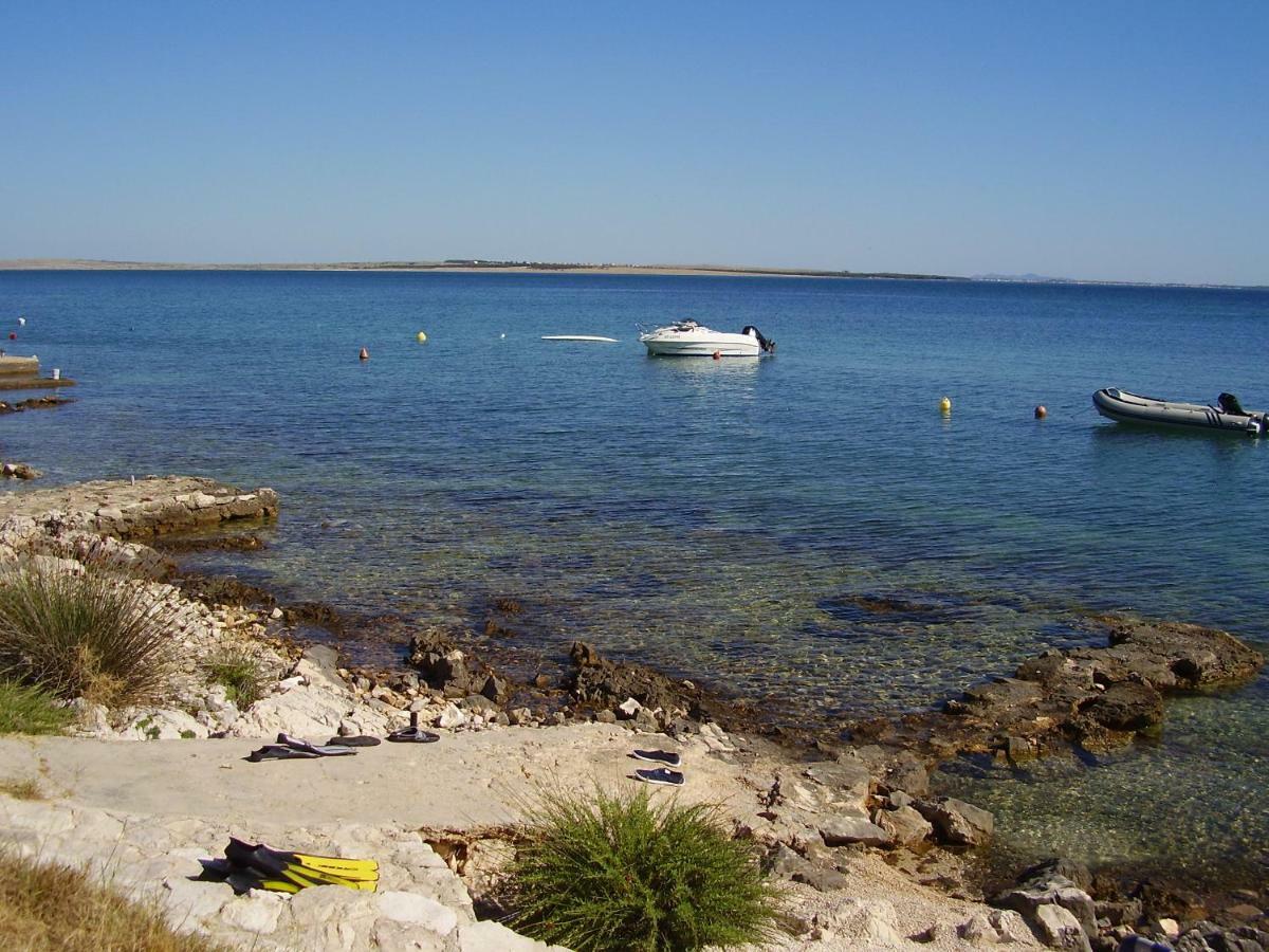 Water View Brand New Apartment, Short Stroll To Beach, Peaceful! Košljun Exterior foto